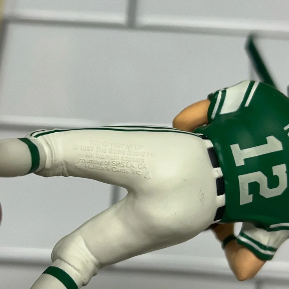 NFL Joe Namath Hallmark 1997 Keepsake Ornament Football Legends